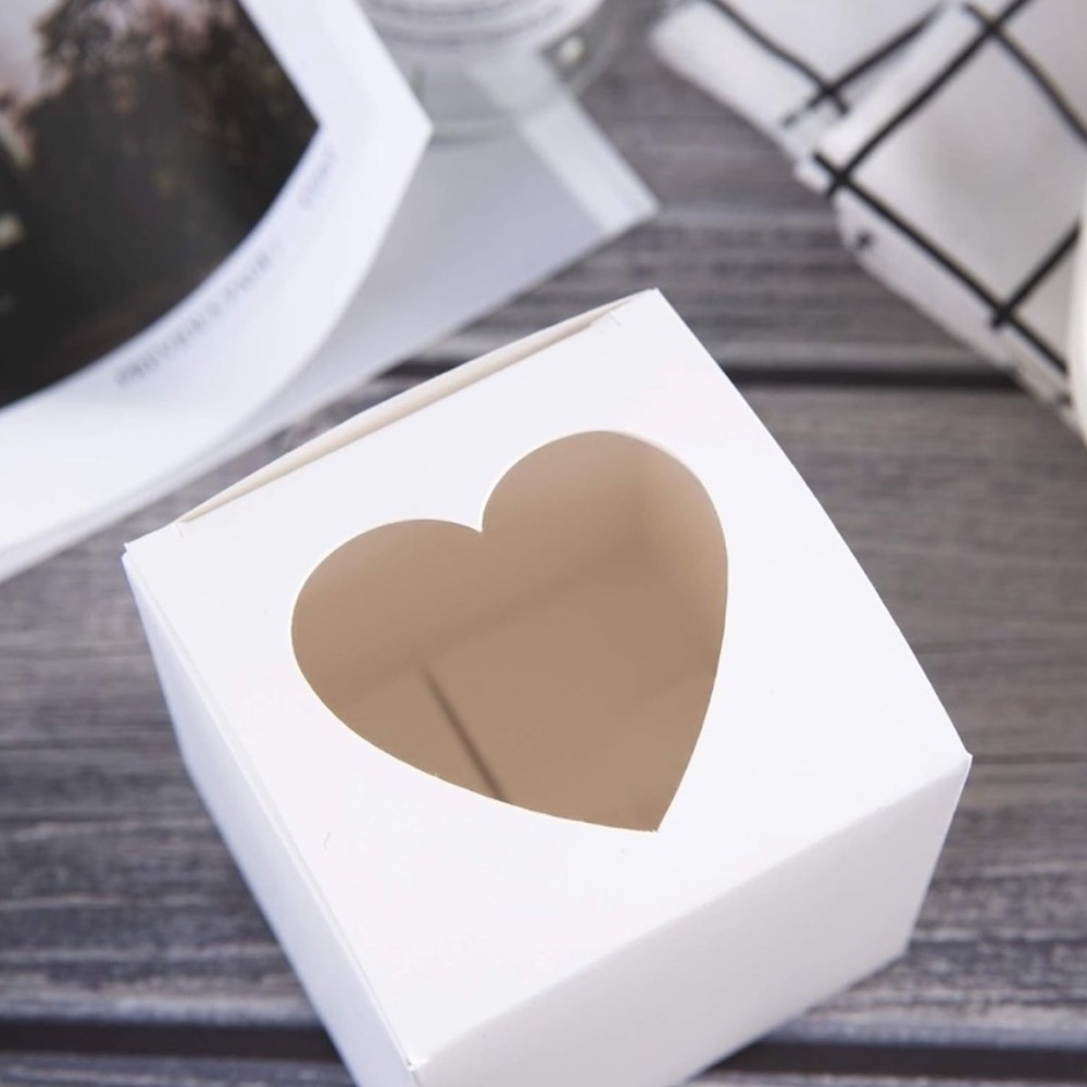 New! 50pc 3x3x3” Mini White Favor Boxes with Heart Shaped Acetate Windows - Picture 4 of 10